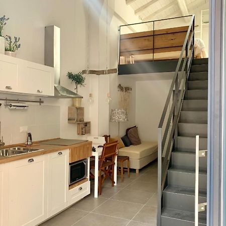 Metroloft Bed & Breakfast โบโลญญา ภายนอก รูปภาพ
