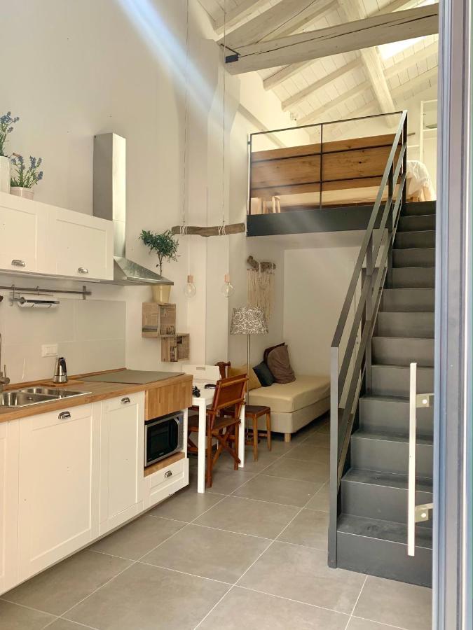 Metroloft Bed & Breakfast โบโลญญา ภายนอก รูปภาพ
